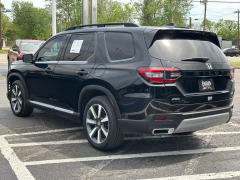 Pre-Owned Black 2023 Honda Pilot Elite AWD - photo 8 - Stock #A1062