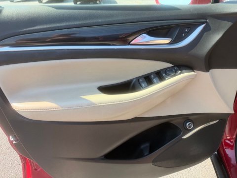 Pre-Owned Red Quartz Tintcoat 2020 Buick Enclave Essence FWD - photo 13 - Stock #X2536