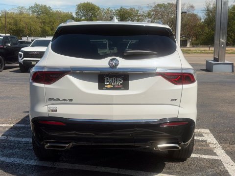 Pre-Owned White Frost Tricoat 2022 Buick Enclave Essence FWD - photo 6 - Stock #A1098