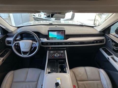 Pre-Owned Pearl Metallic 2023 Lincoln Aviator Reserve RWD - photo 22 - Stock #260473A