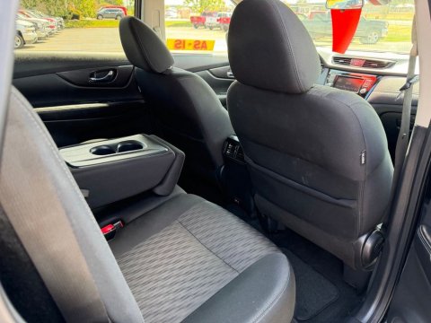 Pre-Owned Magnetic Black Pearl 2019 Nissan Rogue S FWD - photo 20 - Stock #X2577A