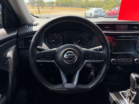 Pre-Owned Magnetic Black Pearl 2019 Nissan Rogue S FWD - photo 21 - Stock #X2577A