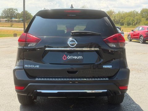 Pre-Owned Magnetic Black Pearl 2019 Nissan Rogue S FWD - photo 5 - Stock #X2577A