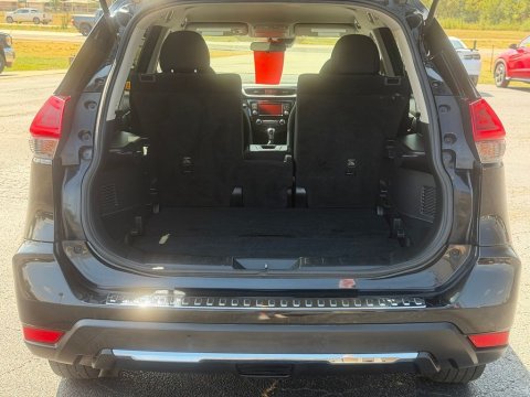 Pre-Owned Magnetic Black Pearl 2019 Nissan Rogue S FWD - photo 8 - Stock #X2577A