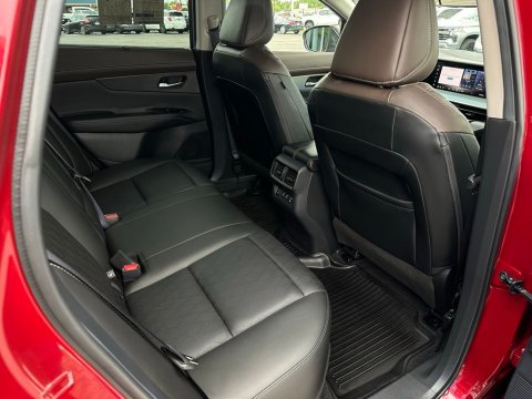 Pre-Owned Scarlet Ember Tintcoat 2025 Nissan Murano Platinum AWD - photo 19 - Stock #260891A