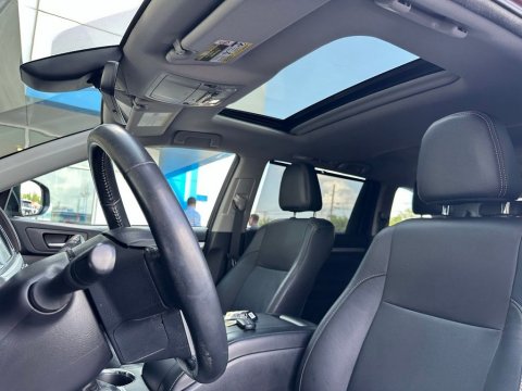 Pre-Owned Ooh La La Rouge Mica 2017 Toyota Highlander XLE FWD - photo 15 - Stock #260928A