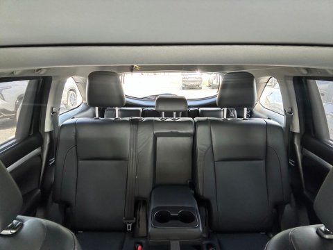 Pre-Owned Ooh La La Rouge Mica 2017 Toyota Highlander XLE FWD - photo 28 - Stock #260928A