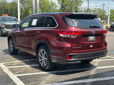Pre-Owned Ooh La La Rouge Mica 2017 Toyota Highlander XLE FWD - photo 7 - Stock #260928A