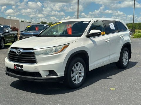 Pre-Owned Blizzard Pearl 2015 Toyota Highlander LE FWD - photo 3 - Stock #X2492