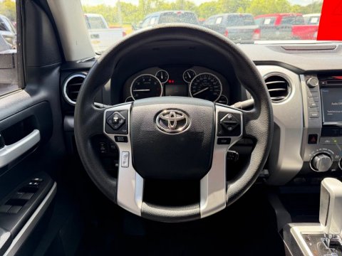 Pre-Owned Super White 2016 Toyota Tundra SR5 RWD - photo 20 - Stock #X2563