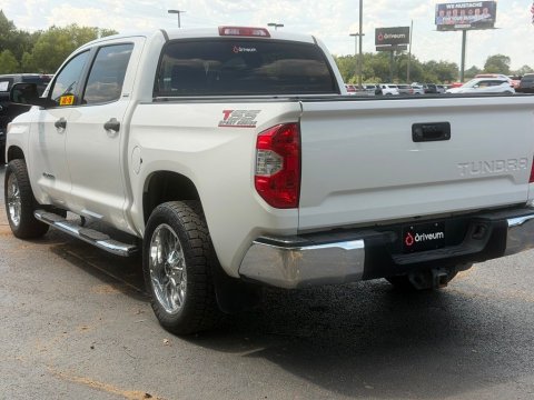 Pre-Owned Super White 2016 Toyota Tundra SR5 RWD - photo 8 - Stock #X2563