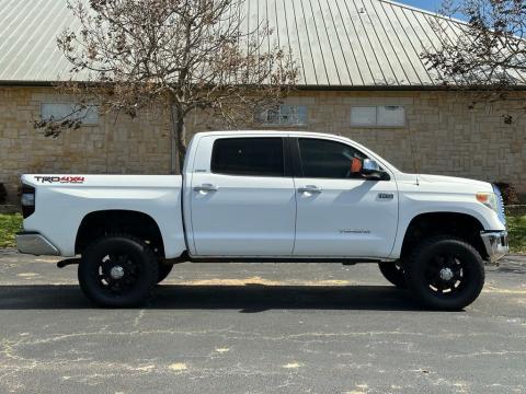 Pre-Owned Super White 2014 Toyota Tundra Limited 4WD - photo 4 - Stock #X2432
