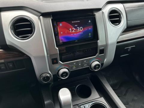 Pre-Owned White 2015 Toyota Tundra Limited 4WD - photo 24 - Stock #A1067
