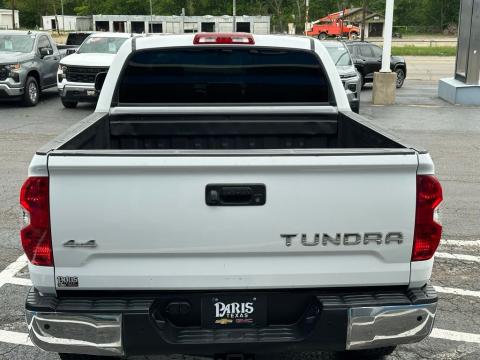 Pre-Owned White 2015 Toyota Tundra Limited 4WD - photo 6 - Stock #A1067