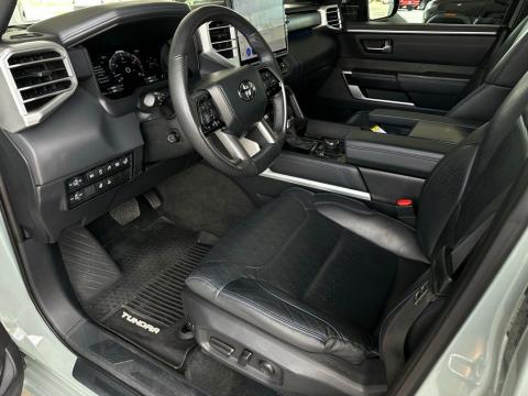 Pre-Owned Lunar 2024 Toyota Tundra Platinum 4WD - photo 10 - Stock #260700A