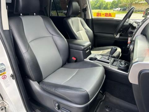 Pre-Owned Super White 2016 Toyota 4Runner SR5 Premium 4WD - photo 19 - Stock #X2464