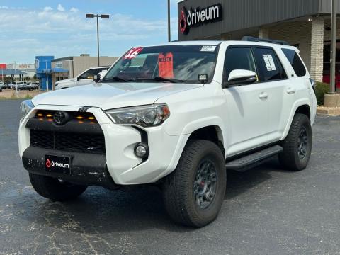 Pre-Owned Super White 2016 Toyota 4Runner SR5 Premium 4WD - photo 3 - Stock #X2464