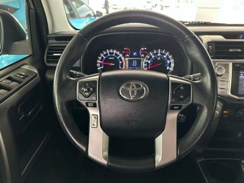 Pre-Owned Magnetic Gray Metallic 2018 Toyota 4Runner SR5 Premium 4WD - photo 20 - Stock #A1069