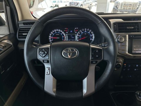Pre-Owned Blizzard Pearl 2017 Toyota 4Runner Limited 4WD - photo 20 - Stock #261080A
