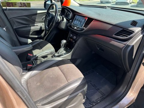 Pre-Owned Coppertino Metallic 2019 Buick Encore Preferred FWD - photo 18 - Stock #X2511