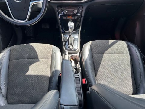 Pre-Owned Coppertino Metallic 2019 Buick Encore Preferred FWD - photo 23 - Stock #X2511
