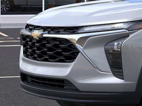 New Sterling Gray Metallic 2026 Chevrolet Trax LS FWD - photo 13 - Stock #261209