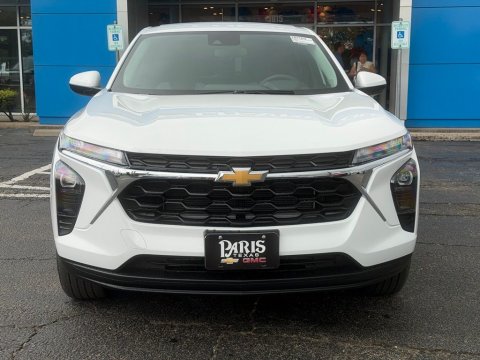 New Summit White 2026 Chevrolet Trax LS FWD - photo 2 - Stock #261160