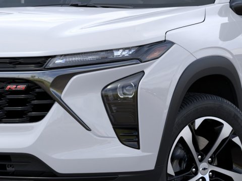 New Summit White 2026 Chevrolet Trax 1RS FWD - photo 11 - Stock #261507
