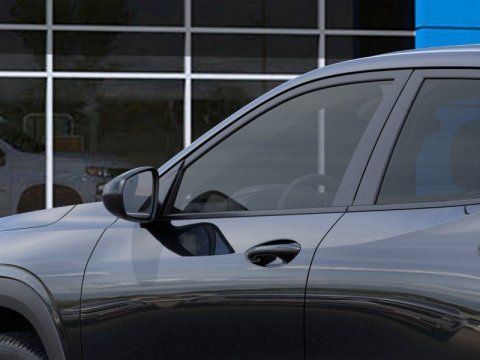 New Mosaic Black Metallic 2026 Chevrolet Trax 1RS FWD - photo 12 - Stock #261295