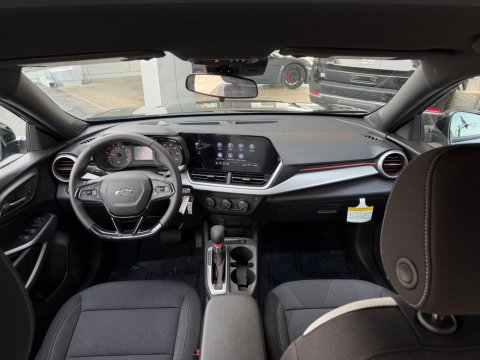 New Mosaic Black Metallic 2026 Chevrolet Trax 1RS FWD - photo 20 - Stock #261295