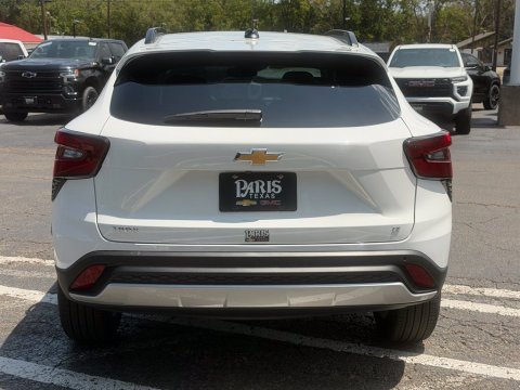 New Summit White 2026 Chevrolet Trax LT FWD - photo 6 - Stock #261280