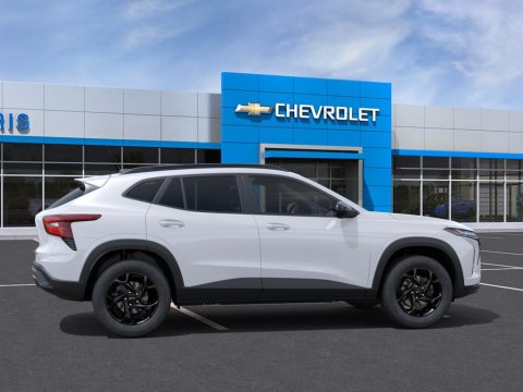 New Summit White 2026 Chevrolet Trax LT FWD - photo 5 - Stock #261429