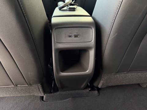 New Summit White 2026 Chevrolet Trax LT FWD - photo 22 - Stock #261429