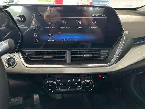 New Cypress Gray 2026 Chevrolet Trax LT FWD - photo 24 - Stock #261132
