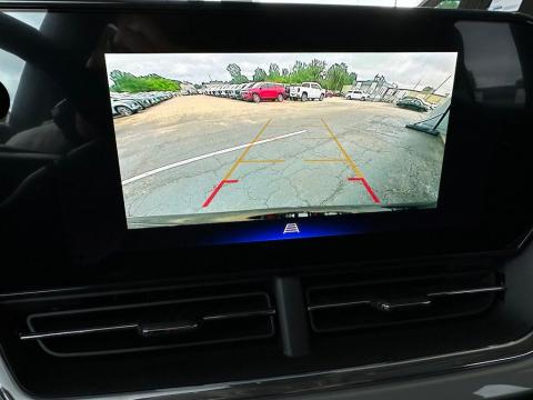 New Mosaic Black Metallic 2026 Chevrolet Trax LT FWD - photo 27 - Stock #261013