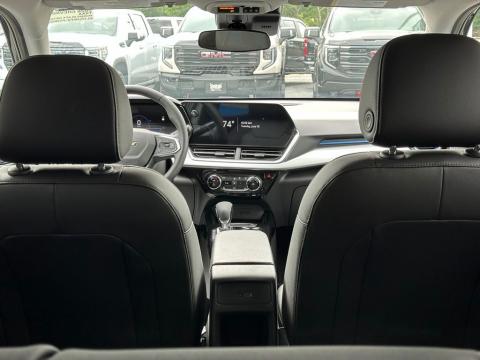 New Mosaic Black Metallic 2026 Chevrolet Trax LT FWD - photo 9 - Stock #261013