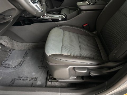 New Sterling Gray Metallic 2026 Chevrolet Trax LT FWD - photo 12 - Stock #261061
