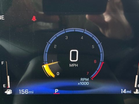 New Sterling Gray Metallic 2026 Chevrolet Trax LT FWD - photo 23 - Stock #261061
