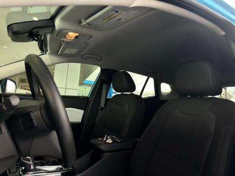 Pre-Owned Marina Blue Metallic 2025 Chevrolet Trax LT FWD - photo 15 - Stock #260774A