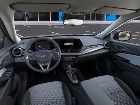 New Sterling Gray Metallic 2026 Chevrolet Trax LT FWD - photo 15 - Stock #261246