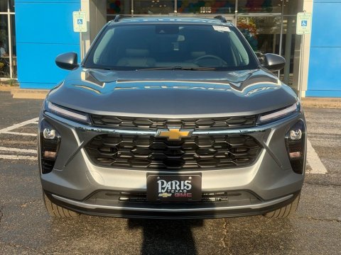 New Sterling Gray Metallic 2026 Chevrolet Trax LT FWD - photo 2 - Stock #261246