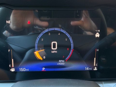 New Sterling Gray Metallic 2026 Chevrolet Trax LT FWD - photo 23 - Stock #261246