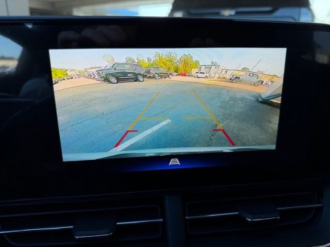 New Sterling Gray Metallic 2026 Chevrolet Trax LT FWD - photo 27 - Stock #261246