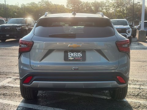 New Sterling Gray Metallic 2026 Chevrolet Trax LT FWD - photo 6 - Stock #261246