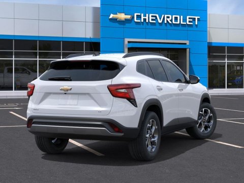 New Summit White 2026 Chevrolet Trax LT FWD - photo 4 - Stock #261340