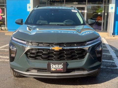 New Cypress Gray 2026 Chevrolet Trax LT FWD - photo 2 - Stock #261428