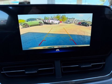 New Cypress Gray 2026 Chevrolet Trax LT FWD - photo 28 - Stock #261428