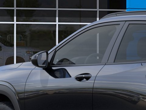New Mosaic Black Metallic 2026 Chevrolet Trax LT FWD - photo 12 - Stock #261425