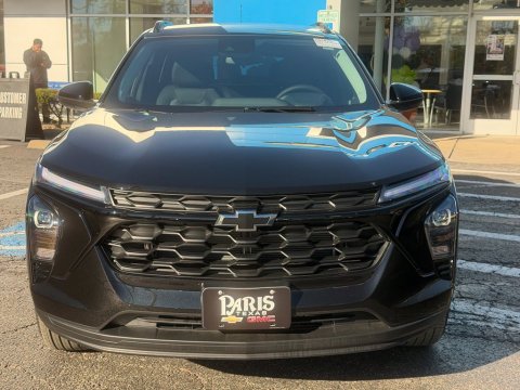New Mosaic Black Metallic 2026 Chevrolet Trax LT FWD - photo 2 - Stock #261425