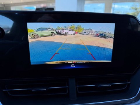 New Mosaic Black Metallic 2026 Chevrolet Trax LT FWD - photo 28 - Stock #261425